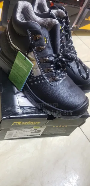 Safetoe Boots