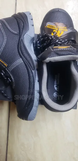 Tiger Master Boots