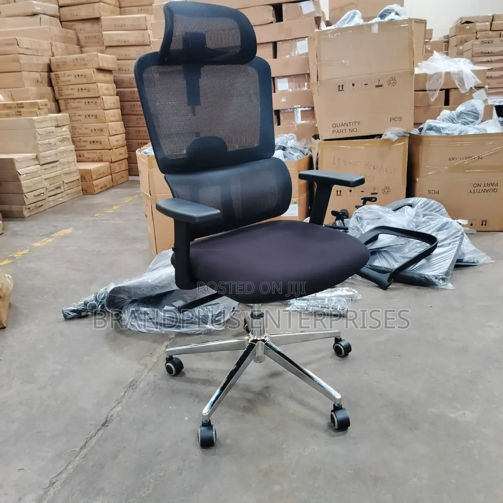 Ergonomic Black Headrest Chair