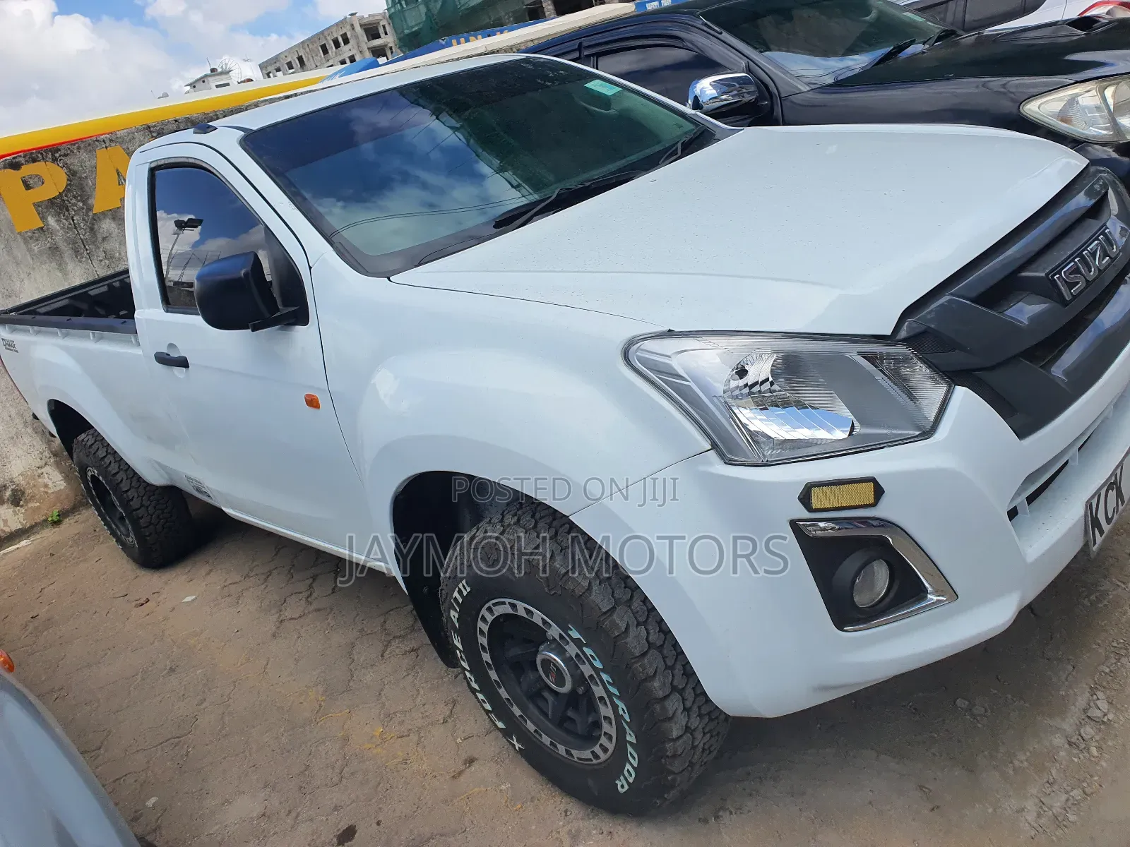 Isuzu D-MAX 2019 White