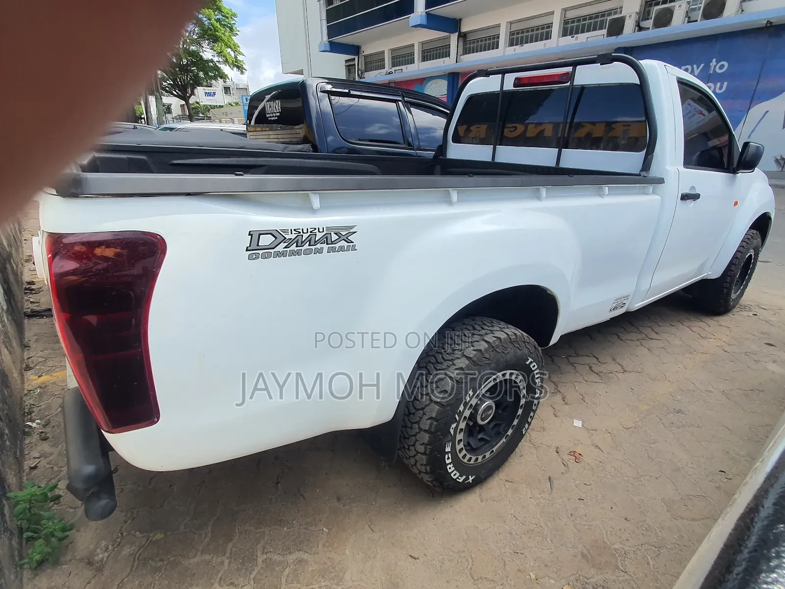 Isuzu D-MAX 2019 White