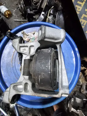 Engine Mounting for Cx5