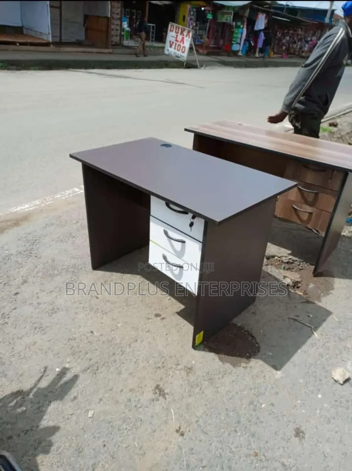 1.2m Gray and White Office Desk