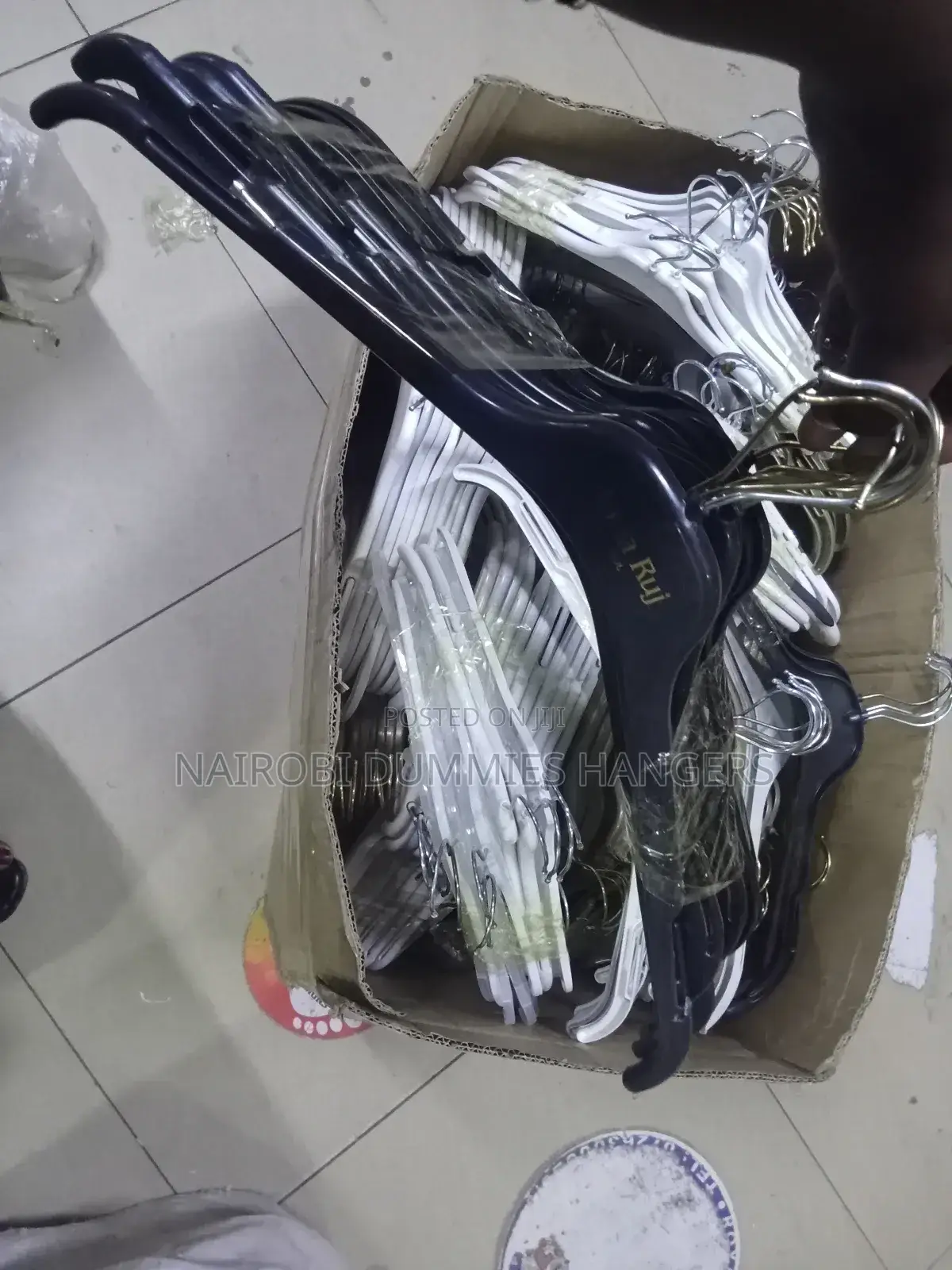 Strong Plastic Hangers
