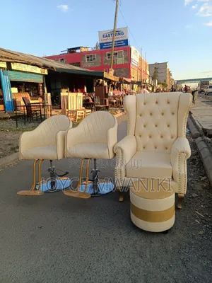 Hydraulic Salon Seats 2 Pieces and Pedicure Seat, Cream