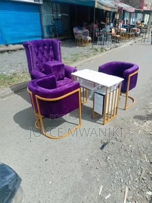 Pedicure Seat and Manicure Set With Marble Top 