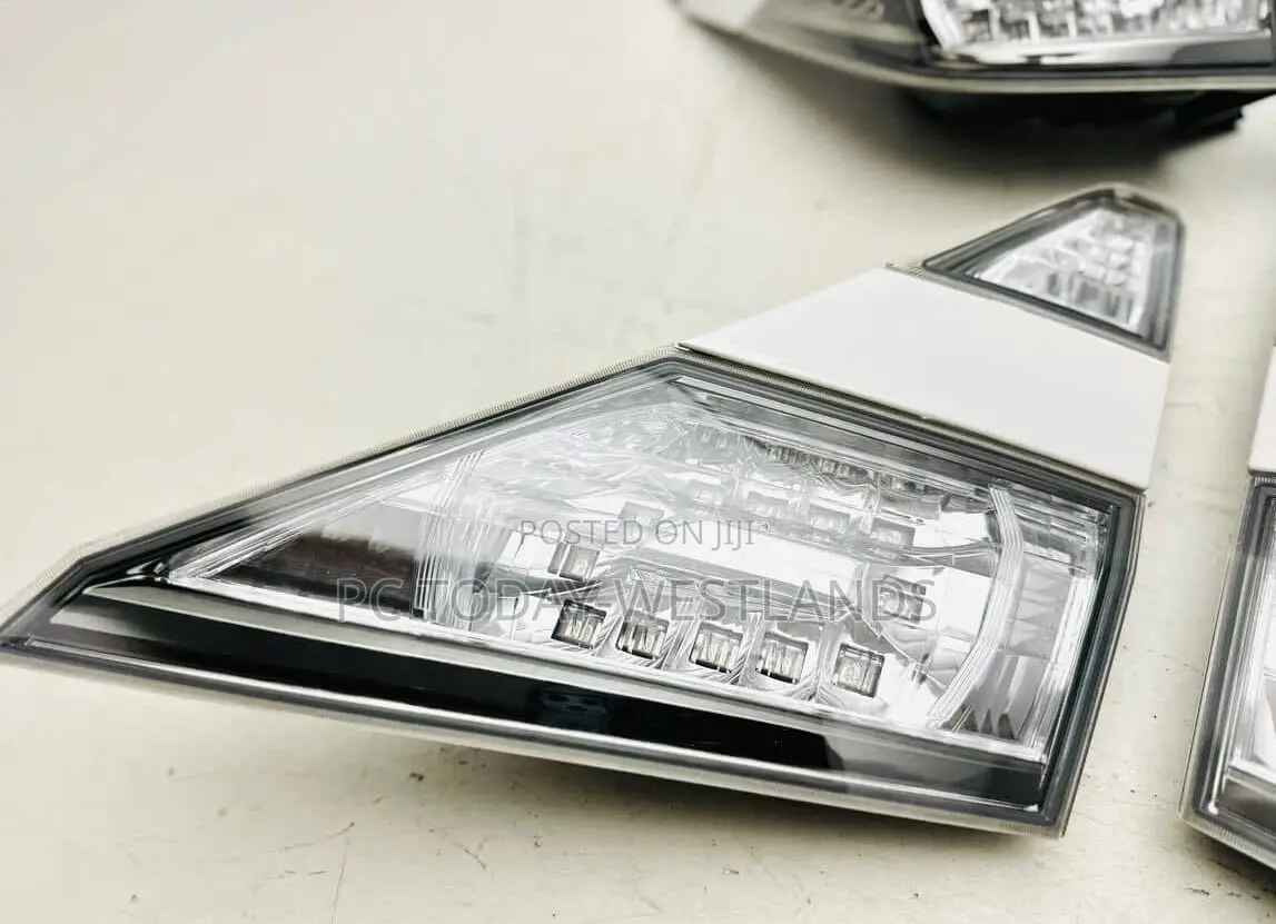 VELLFIRE 20 System Genuine Right and Left Set Tail Light
