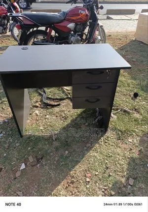 1.0m Study Table
