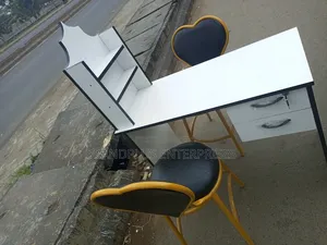 Complete Manicure Table Set