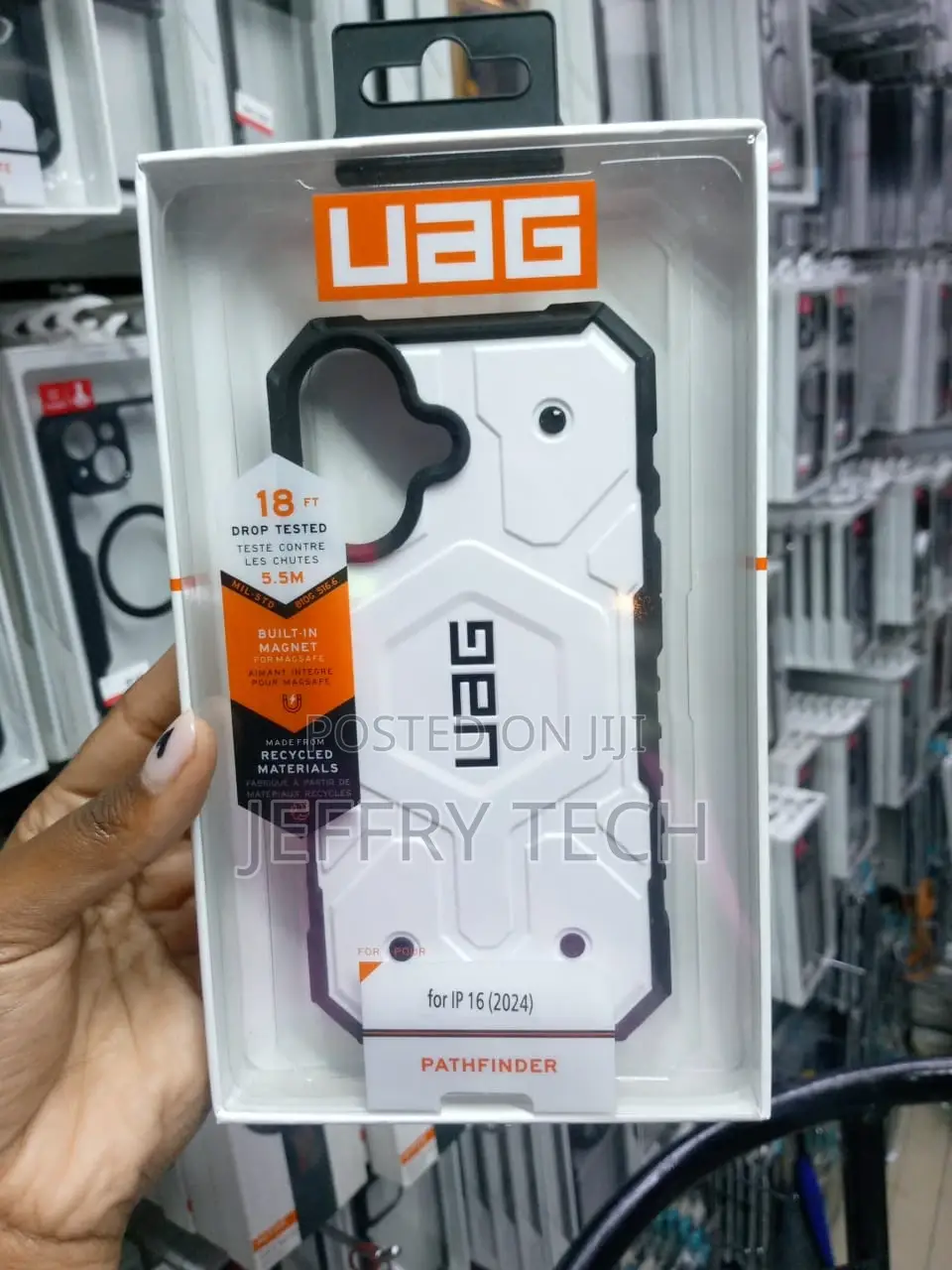 (UAG) - Pathfinder Magsafe Case for Apple iPhone 16 - Ice
