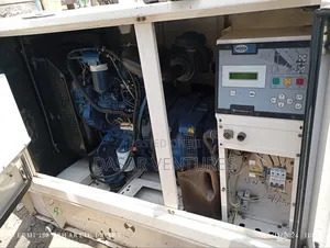 Generator 27kva Ex Uk Perkins. = Clean