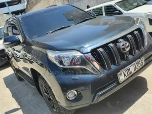 Toyota Land Cruiser Prado 2017 Black