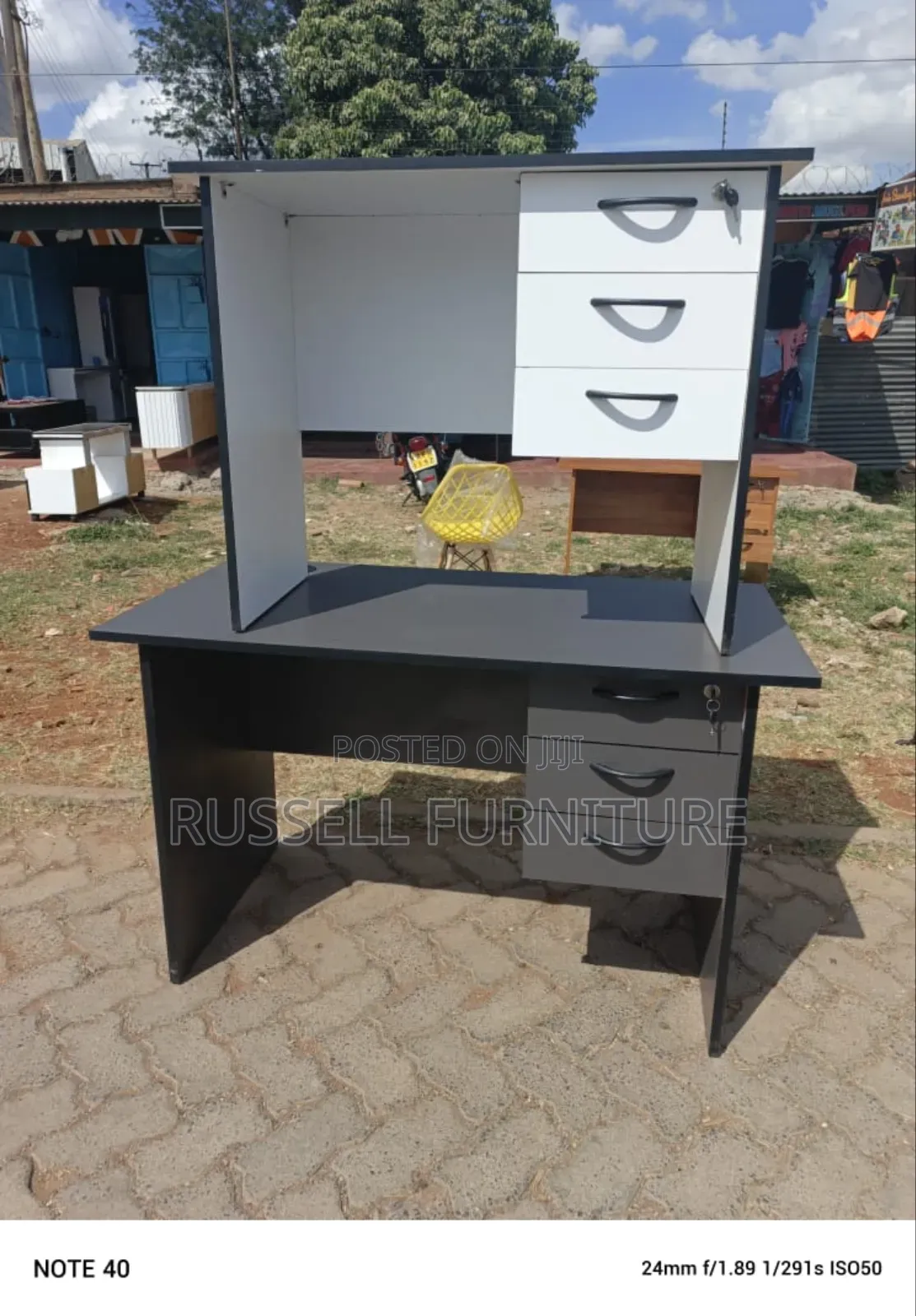0.9m Office Desk White
