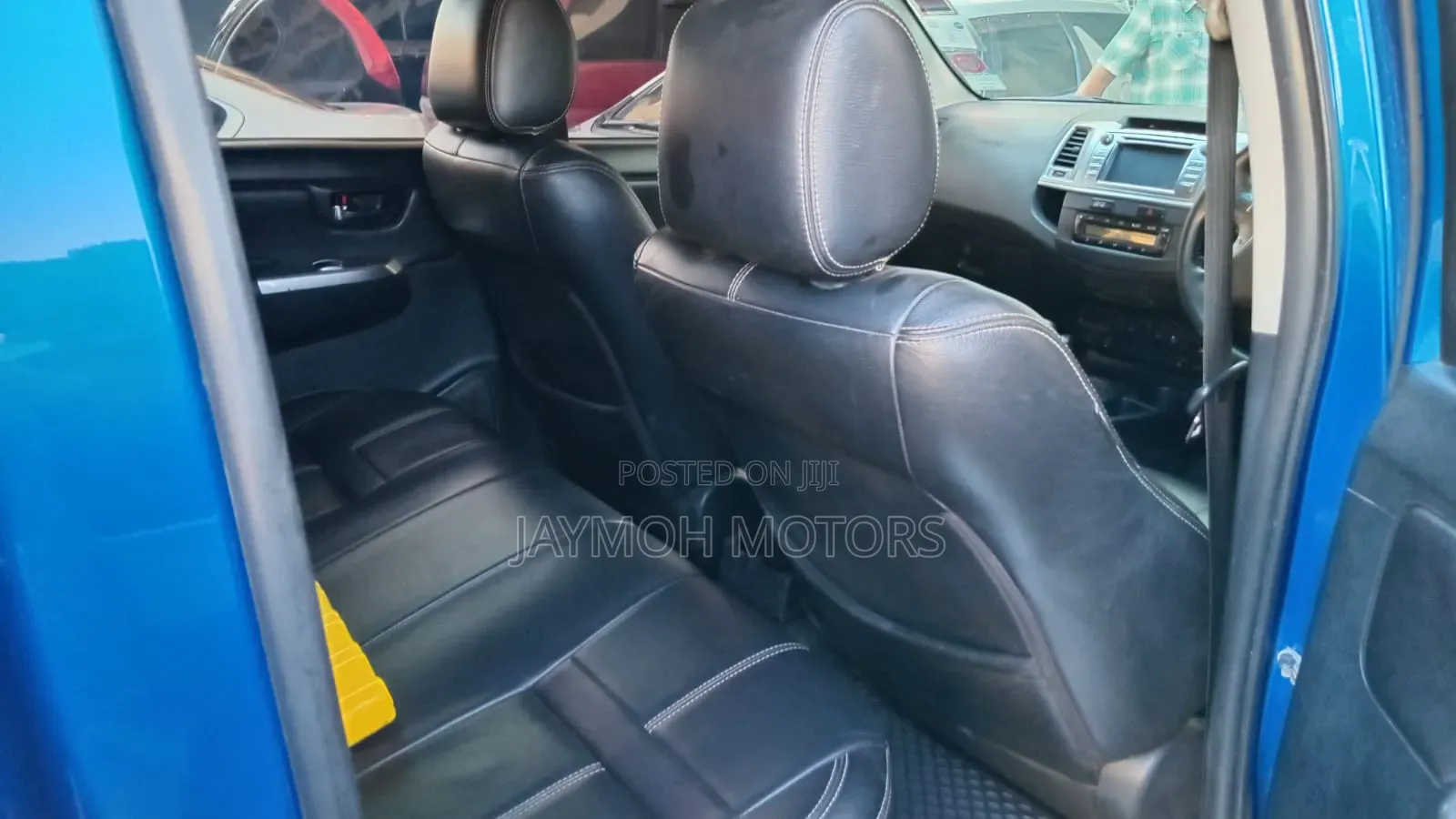 Toyota Hilux 2015 Blue