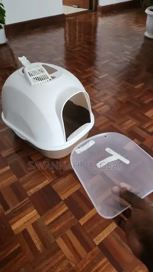Brown Enclosed Cat Litter Box + Free Anti-Smell Deodorizing