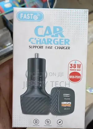 Dual Port USB C Car Charger Digital Display 5V 3.1A