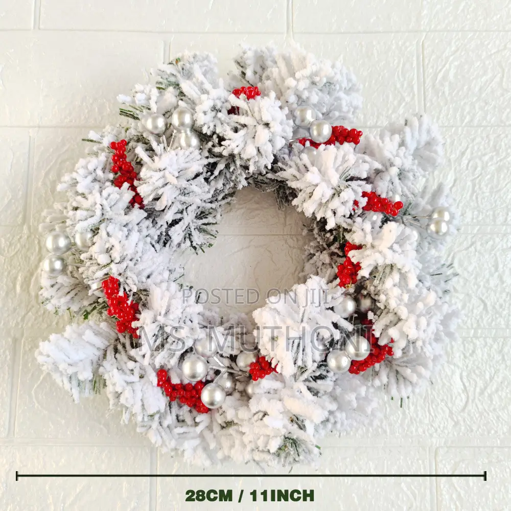 28 Cm Multipurpose Christmas Decorative Wreath*