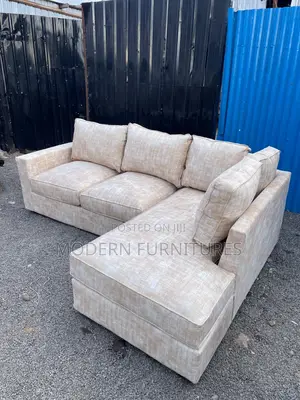 Stylish,Luxurious Fibre Cushion L Shaped Sofa