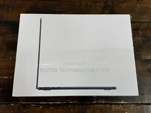New Laptop Apple MacBook Air 2022 M2 8GB Apple M2 SSD 256GB