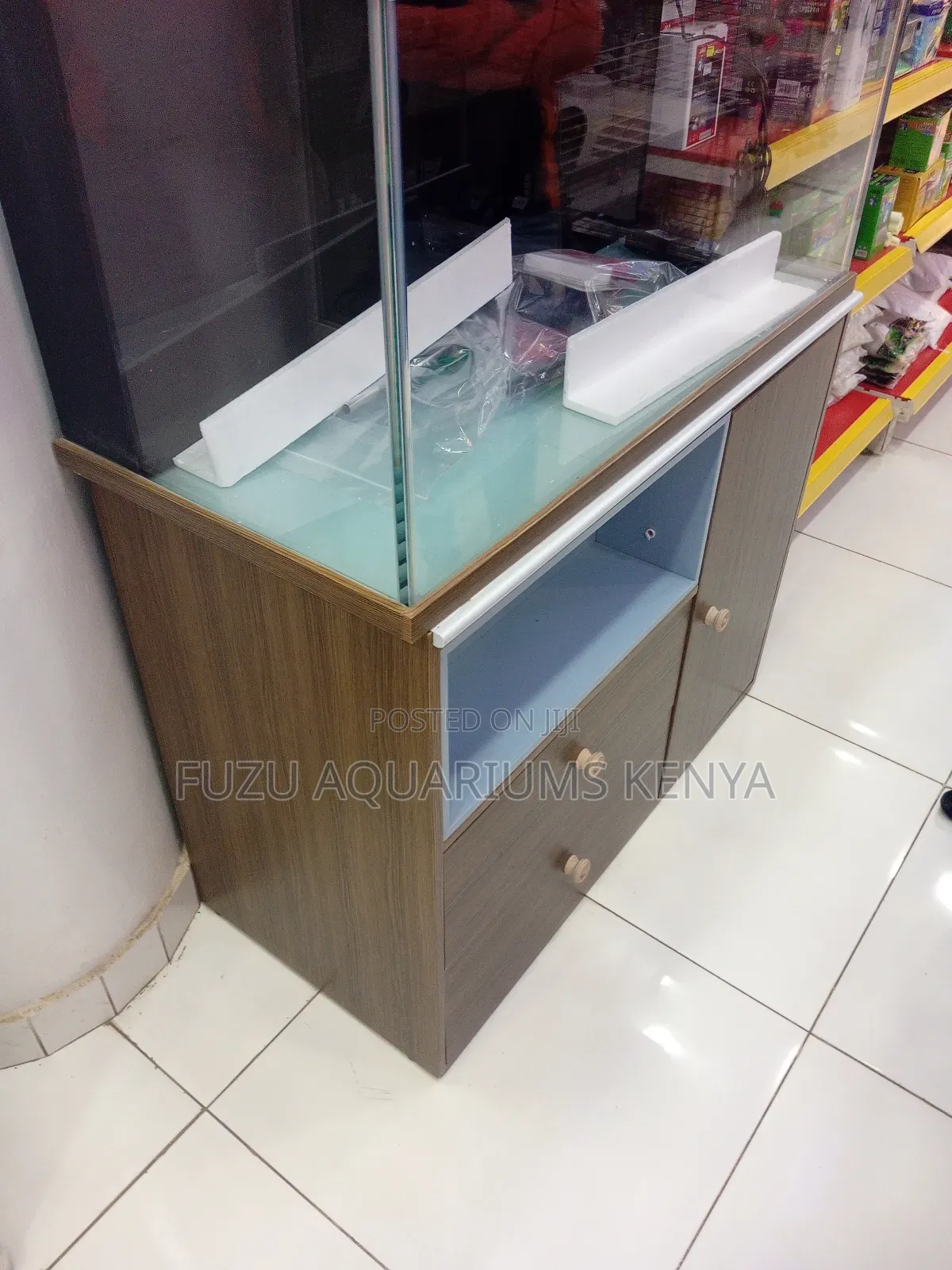 Aquarium With Stand - Strong and Beautiful