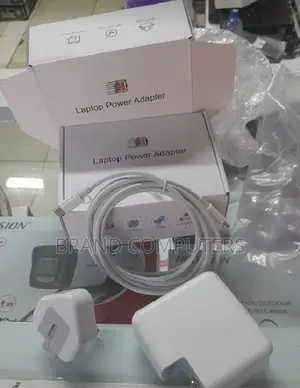 High Quality 61W USB C Power Adapter Charger With USB-C