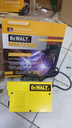 Dewalt 300 Amps Welding Machine
