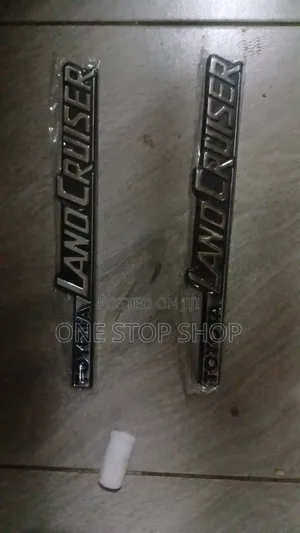 1pc Metallic Toyota Land Cruiser Side Door Badge