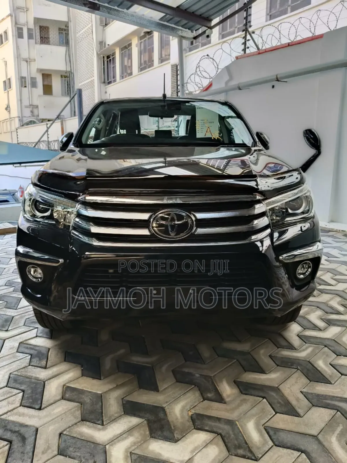 Toyota Hilux 2017 Black