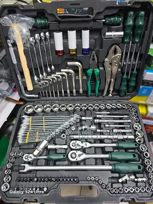 142pcs Chrome Vanadium Socket Spanner
