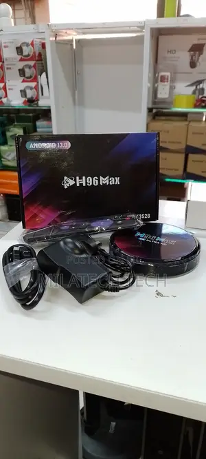 The H96max Smart Android TV Box 4gb RAM / 32gb