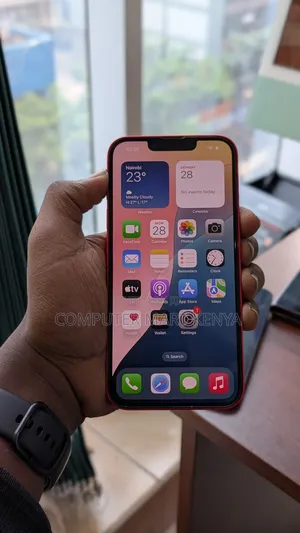 Apple iPhone 14 128 GB Red