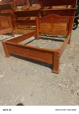 Pure Mahogany Bed 4by6