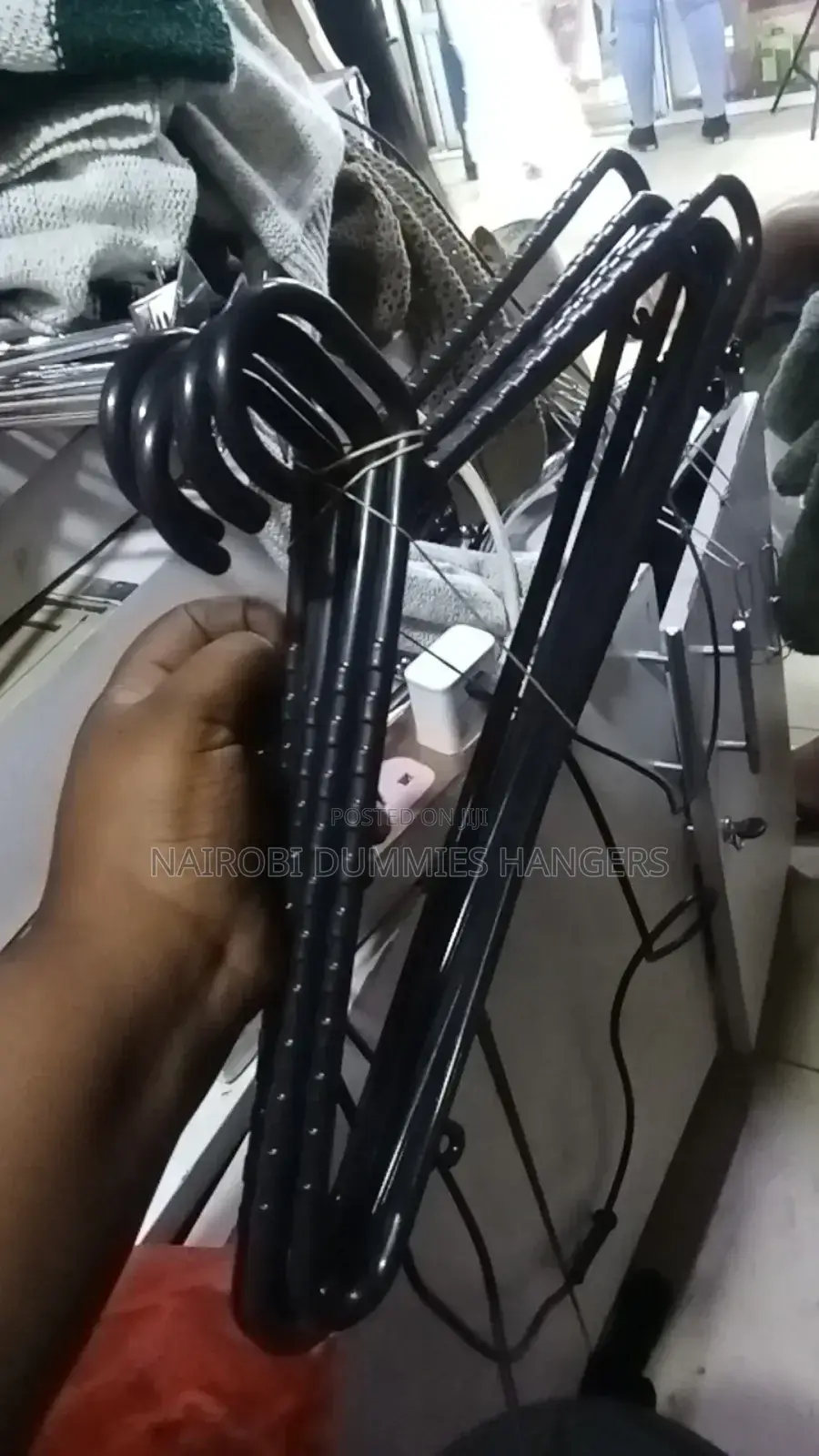 Black Hangers