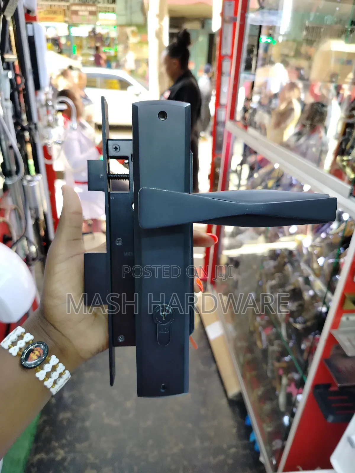 Unique Design Union Lock