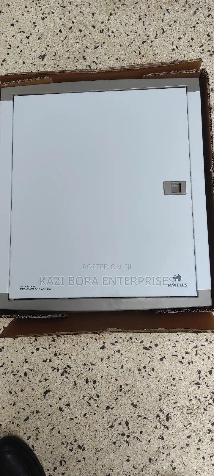 4-Way Distribution Board