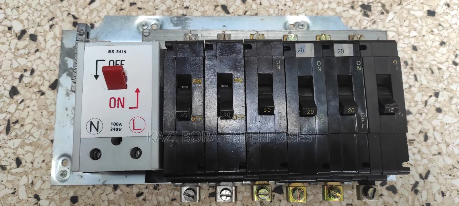 6-Way Consumer Unit