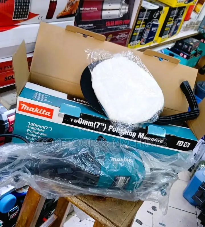 Makita Buffing Machine