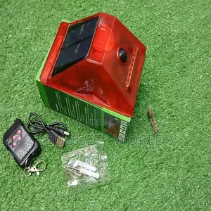 High and Durableremote Controlled Solar Alarm Lamp