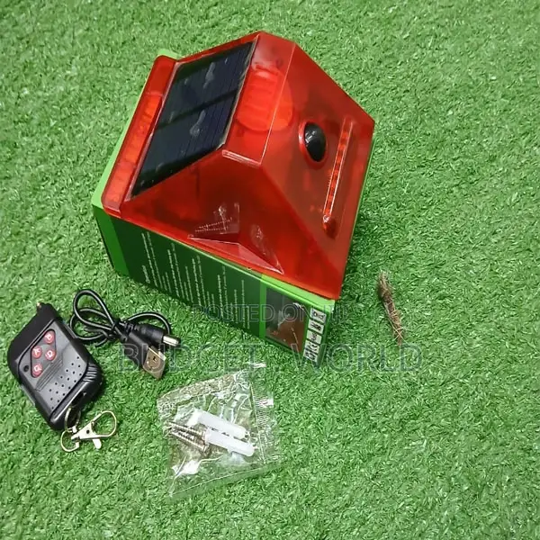 High and Durableremote Controlled Solar Alarm Lamp