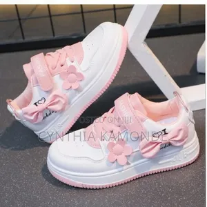 Girls Elegant Sneakers