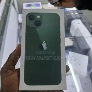Apple iPhone 13 128 GB Green
