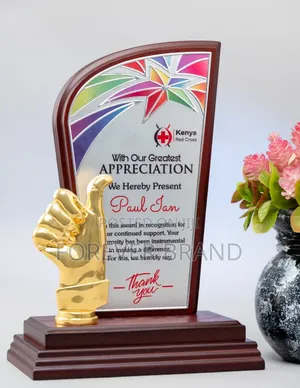 Silver Wooden Trophie Award