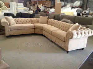 Cream,Stylish Chesterfield Sofa