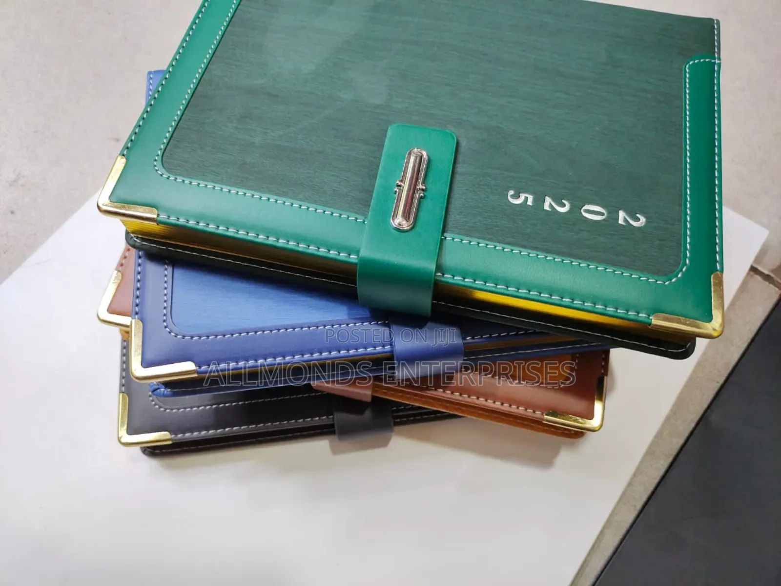 2025 Diary A4