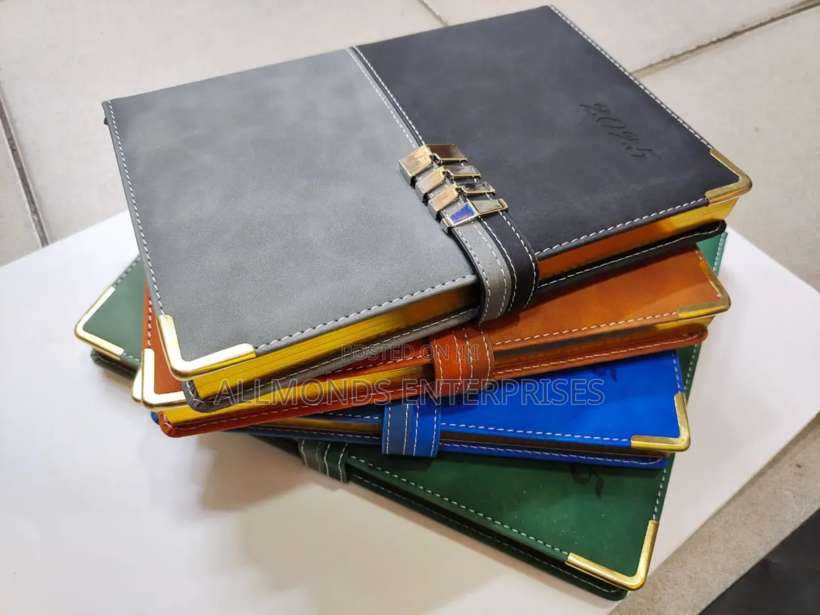 2025 Diary A4