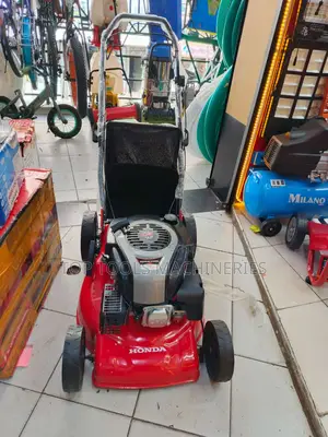 Honda Brand Lawnmower 7.5hp 196cc