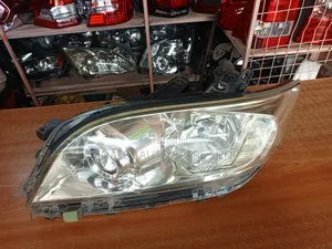 Vanguard Headlight Zenon Complete With Computer And Bulbs