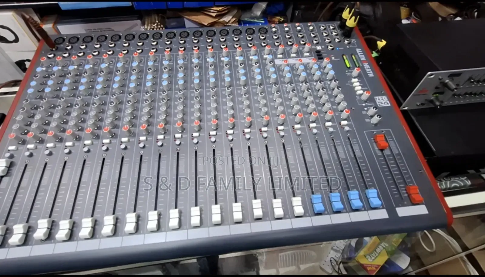 Allen Heath ZED-24 Plain Mixer