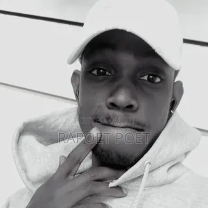 Photographer/Video Editor/Fundi Wa Simu