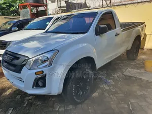 Isuzu D-MAX 2015 White
